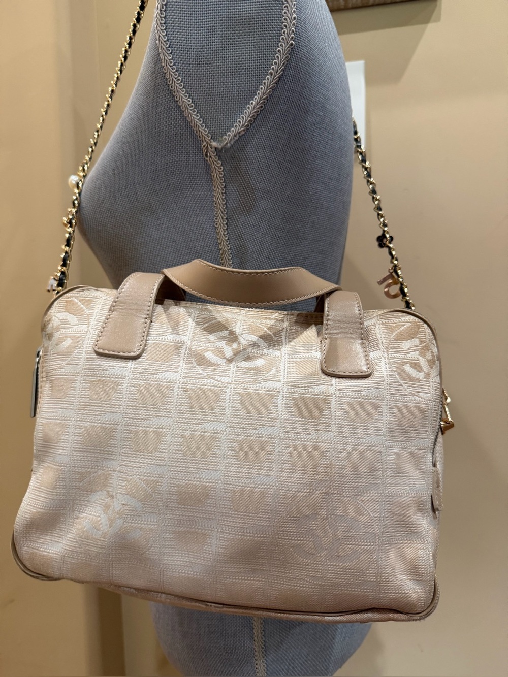 Chanel Travel Ligne Handbag w/added strap COA